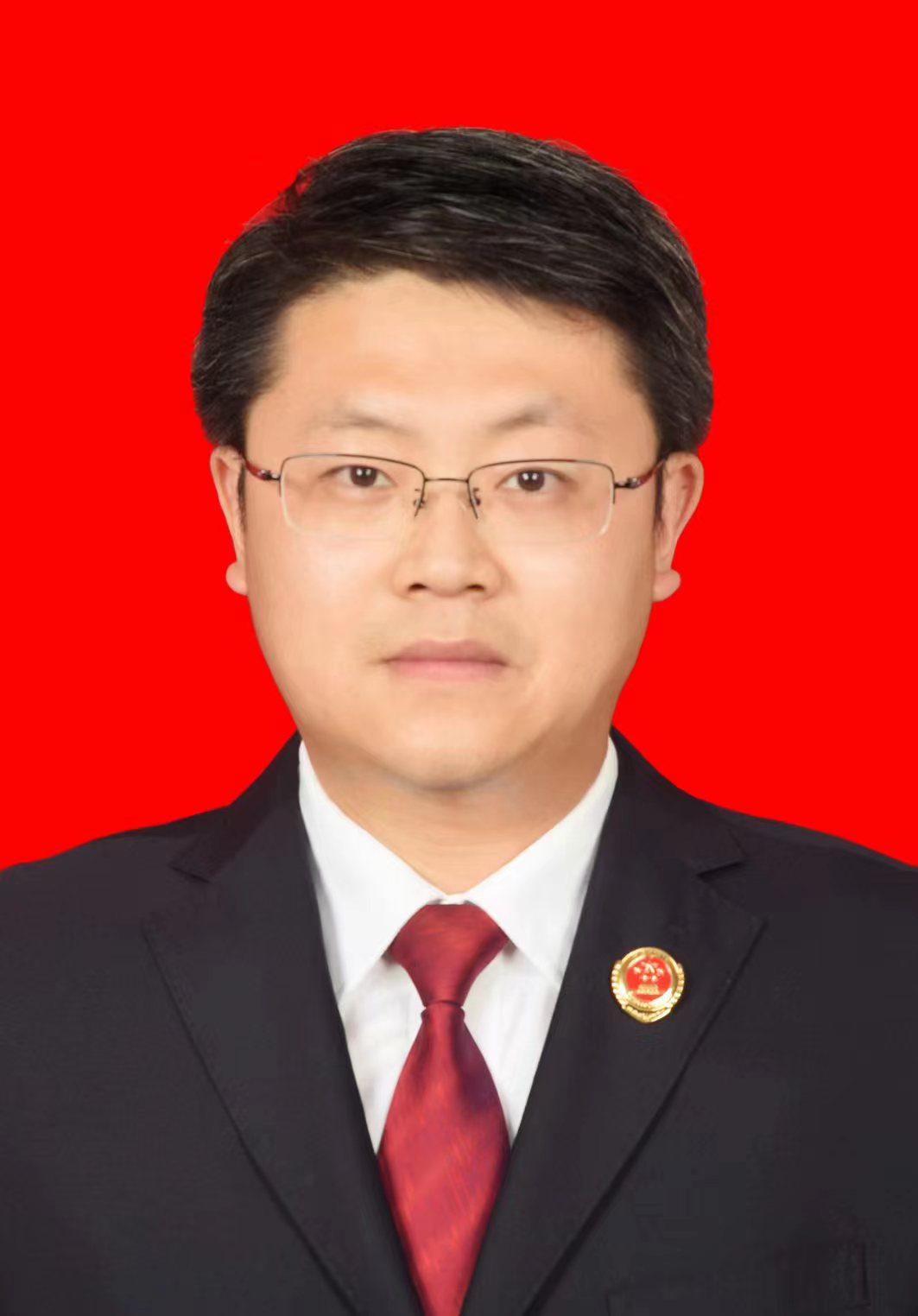 陈佳证件照.jpg